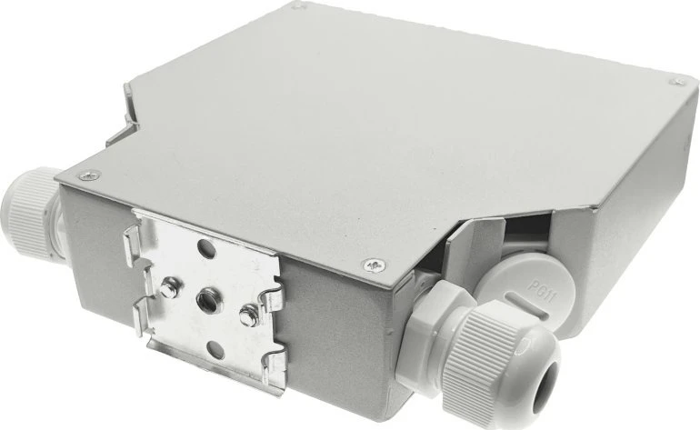 Skaidulinės optikos paskirstymo dėžutė DIN bėgiui 6xSC duplex / 6xLC quad su priekine plokšte ALANTEC