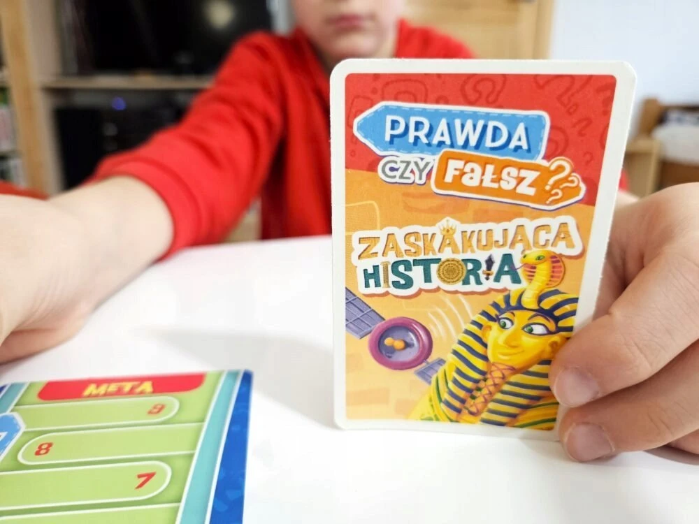 Žaidimas Tiesa ar melas, stebina istorija ALEXANDER 2760 ALX