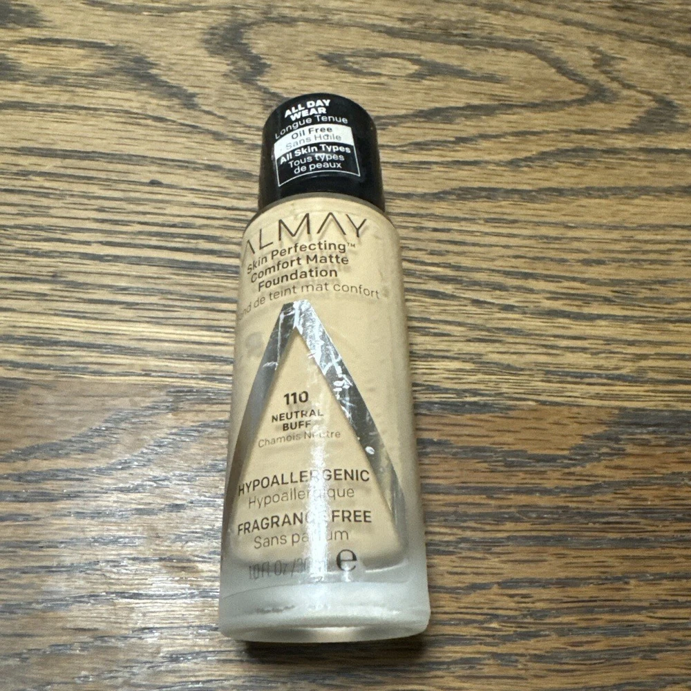 „Almay Skin Perfect Comfort Matte“ skystas makiažo pagrindas, 110 neutralus blizgus SPF 15, 30 ml
