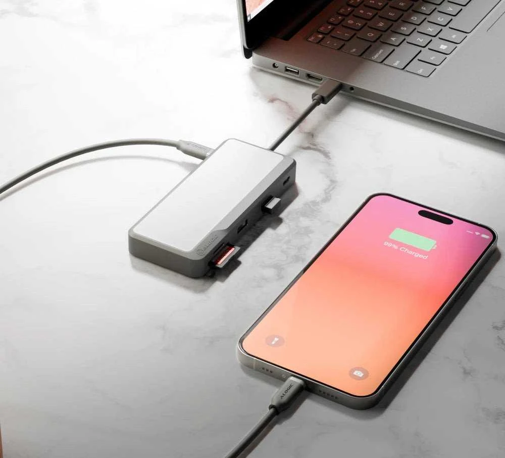 ALOGIC Fusion Pro GO 7 viename USB-C kompaktiška įkrovimo stotelė