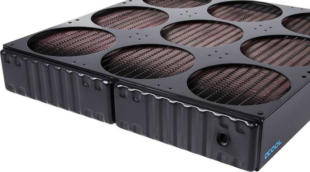 „Alphacool NexXxoS UT60 Full Copper 1080mm Nova“ – juodas