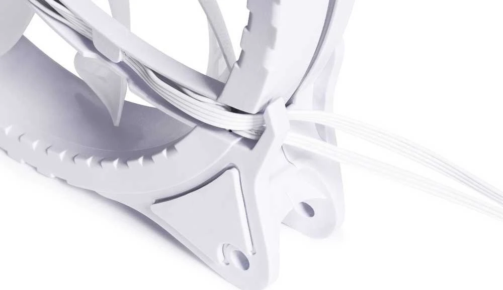Alphacool Rise Aurora PWM-korpuso ventiliatorius – 140mm, baltos spalvos