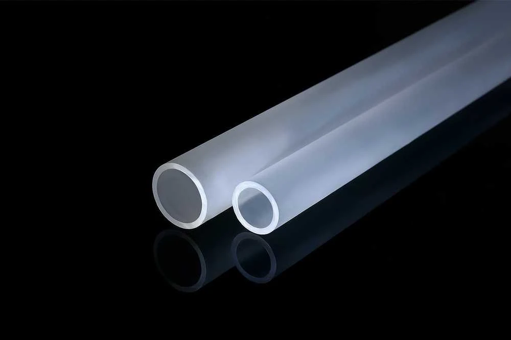 „Alphacool Hardtube“ akriliniai vamzdžiai 16/13 mm, 80 cm, 4 vnt. rinkinys, atlasiniai