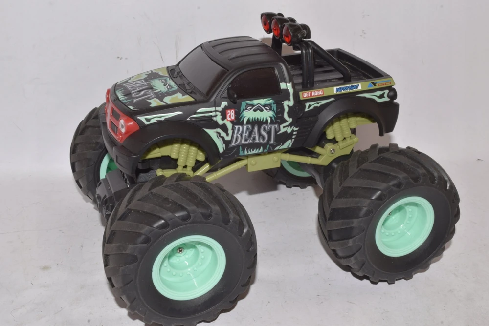 Carruzzo Amewi 22484 Radijo bangomis valdomas (RC) modelis Elektrinė mašinėlė Elektrinis variklis 1:18