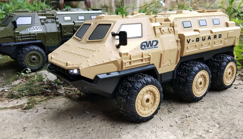 Carruzzo Amewi V-Guard Armored Vehicle 6WD 1:16 RTR Radijo bangomis valdomas (RC) modelis Elektrinis variklis