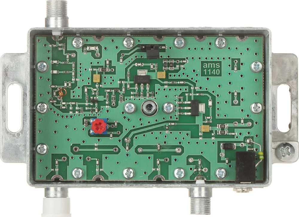 WZMACNIACZ ANTENOWY AWS-1241 AMS