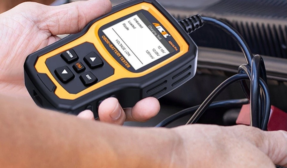 2 viename diagnostikos skaitytuvas OBD2 ir akumuliatoriaus testeris Ancel AD410 PRO