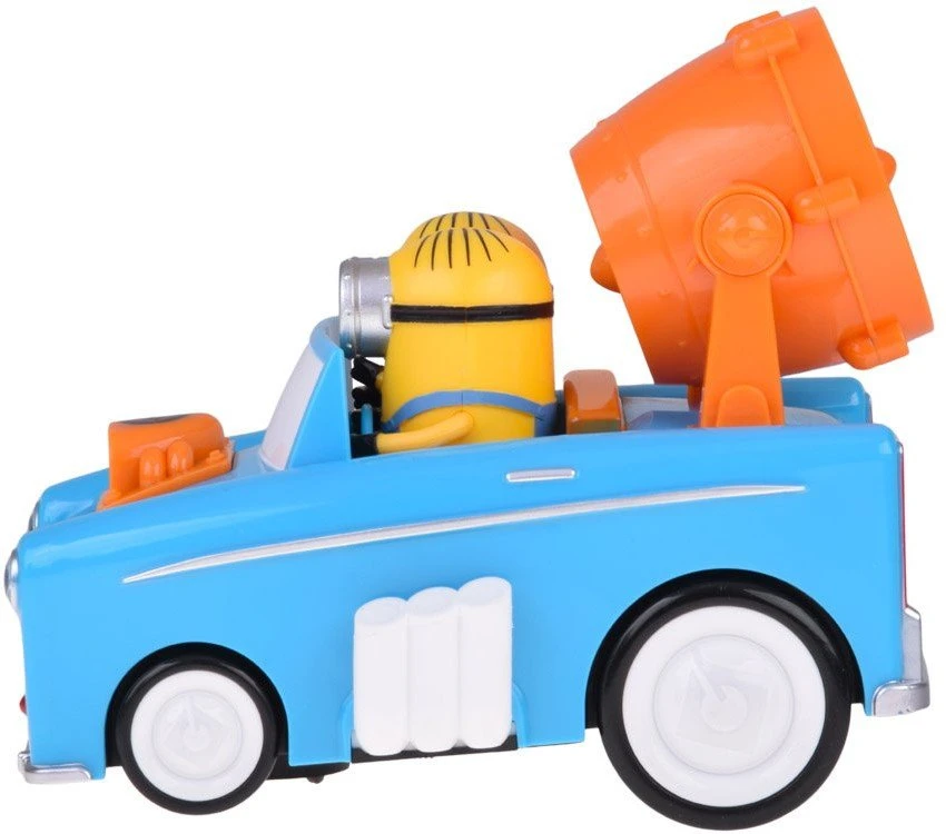 Anek Minions Minionai veiksme! Interaktyvus automobilis, kuris vairuoja, kalba, šviečia ir pučia orą ZA5940