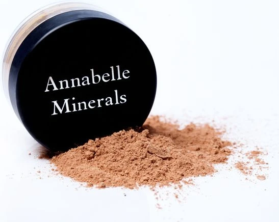 Annabelle Minerals Natural Light dengiantis mineralinis pagrindas, 4 g