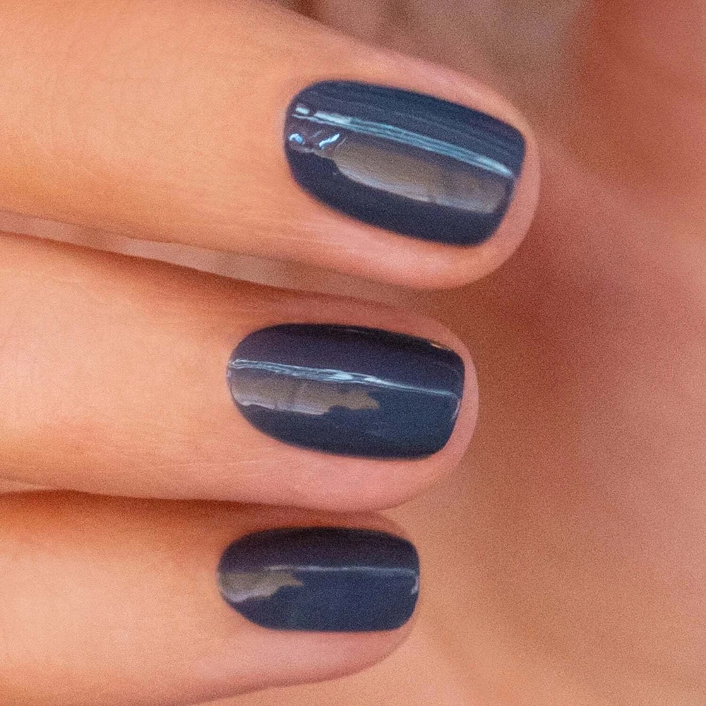 Anny Manucurist „Žalias Flash“ nagų lakas, aguonų skonio, 15 ml