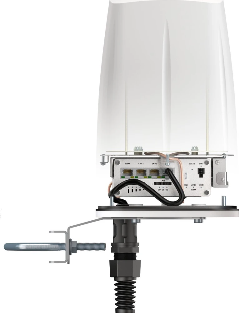 LTE + GPS antena „QuWireless QuSpot AX09S“, skirta „Teltonika RUTX09“