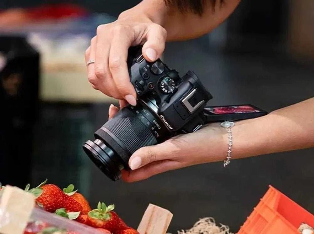 Canon EOS R10 korpusas