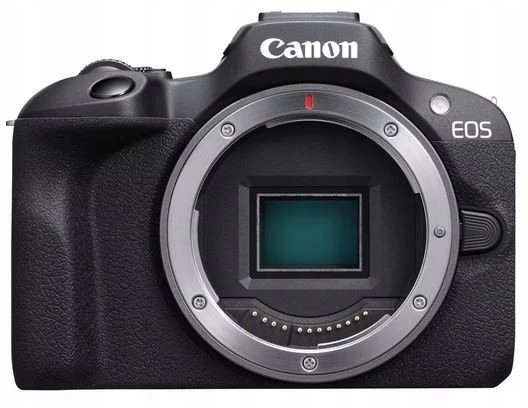 Canon EOS R100 + objektyvas RF-S 18-45mm + RF 75-300mm
