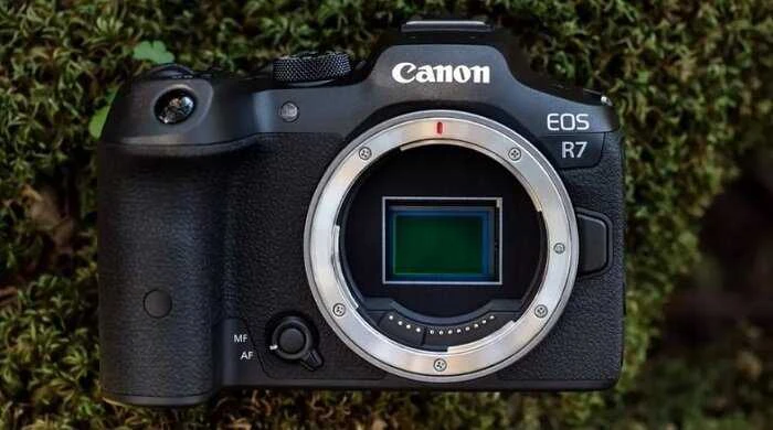 Canon EOS R7 korpusas