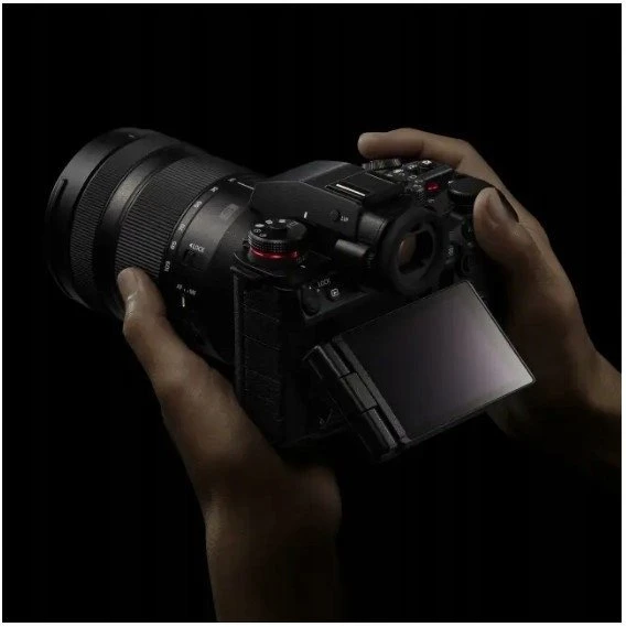 „Panasonic Lumix S1 II E“ (S1 IIE) (DC-S1M2E) korpusas