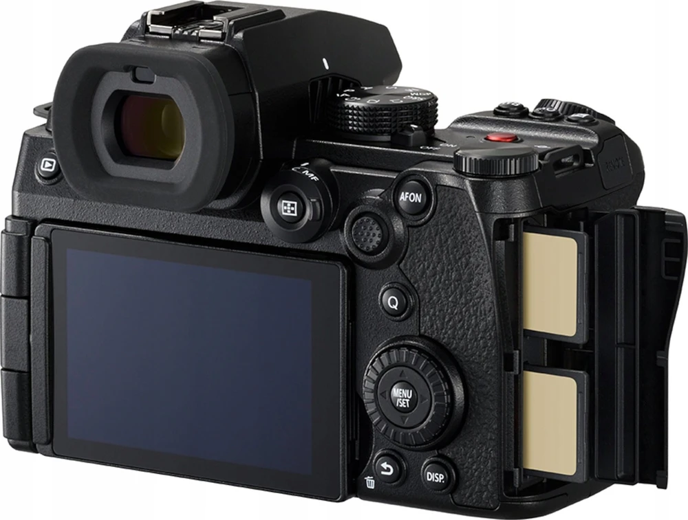 PANASONIC LUMIX S5 II korpusas