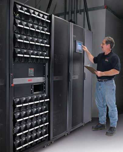APC APC suplanuotas „Symmetra PX 80/96KW“ UPS surinkimo servisas – pirmasis XR rėmas