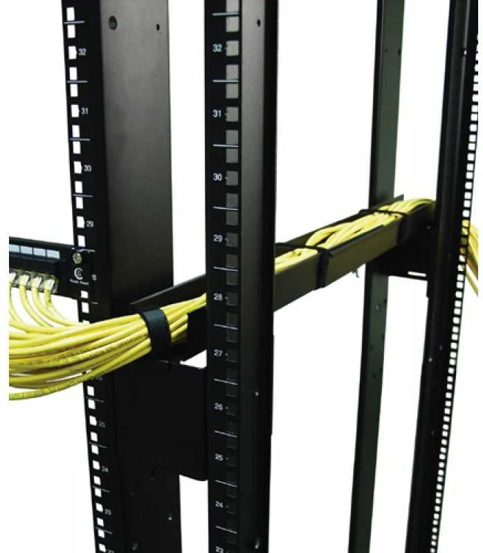 Apc Horizontal Cable Organizer šoninis kanalas 18–30 colių reguliavimas