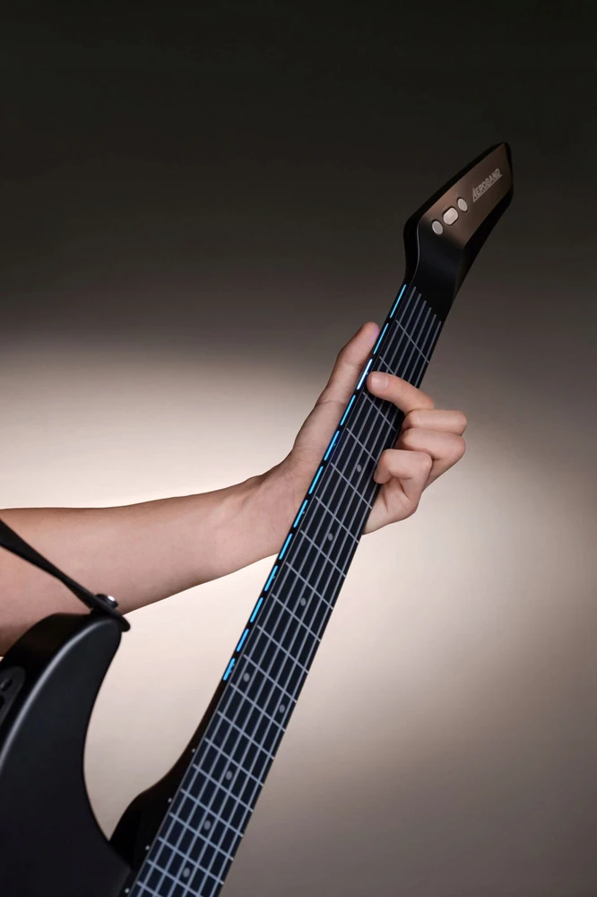 Aptel skaitmeninė daugiafunkcinė MIDI LED Aeroband elektrinė gitara / Nederinta / Ag01 / Juodas