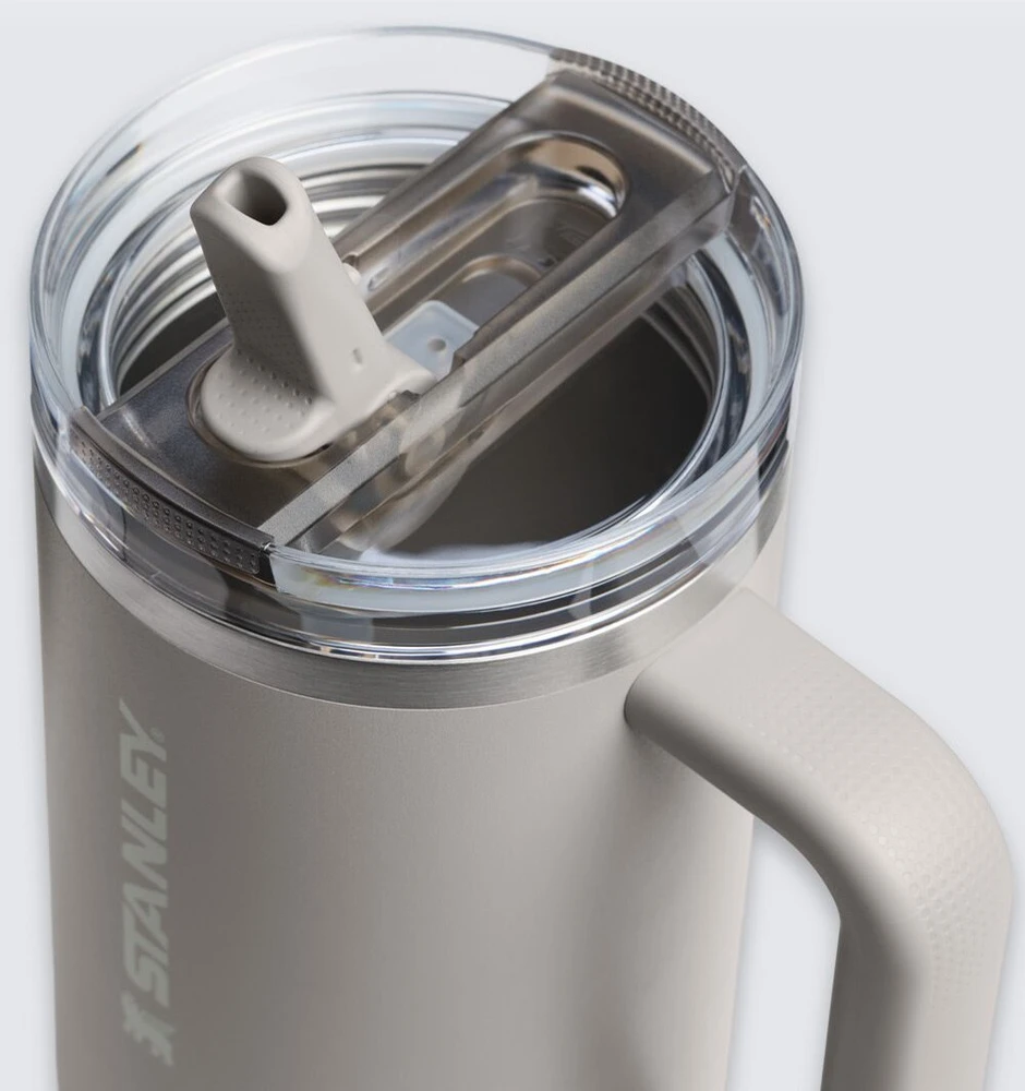 Aptel Terminis puodelis Stanley Quencher ProTour Flip Stra