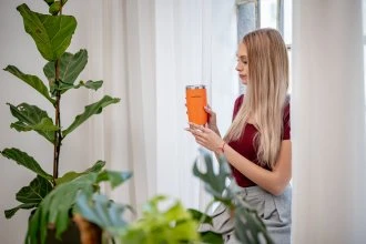 Termosas - Humanas Fluo 600 ml Nerūdijančio Plieno Neperšlampamas Oranžinis