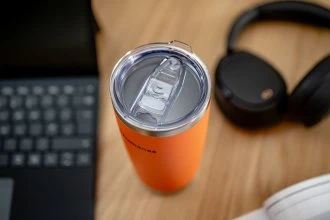 Termosas - Humanas Fluo 600 ml Nerūdijančio Plieno Neperšlampamas Oranžinis