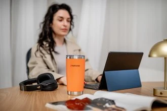 Termosas - Humanas Fluo 600 ml Nerūdijančio Plieno Neperšlampamas Oranžinis