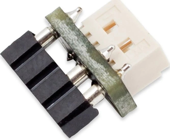 „Aqua Computer“ adapteris RGBpx komponentams į 3 kontaktų RGB jungtį (5VDG, 5V)