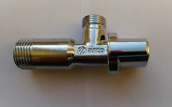 Arco Kampinis ventilis NOV77MAC, 1/2″x3/8″ išor. sriegis