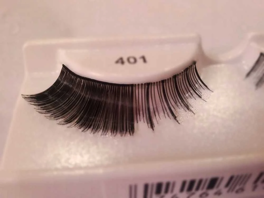 Ardell Edgy False Blakstienos 401 Juodas