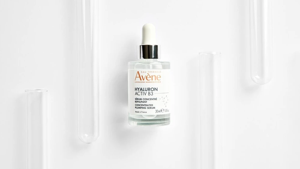 „Avene Hyaluron Activ B3 Volumising Concentrate Serum“ veido serumas 30ml