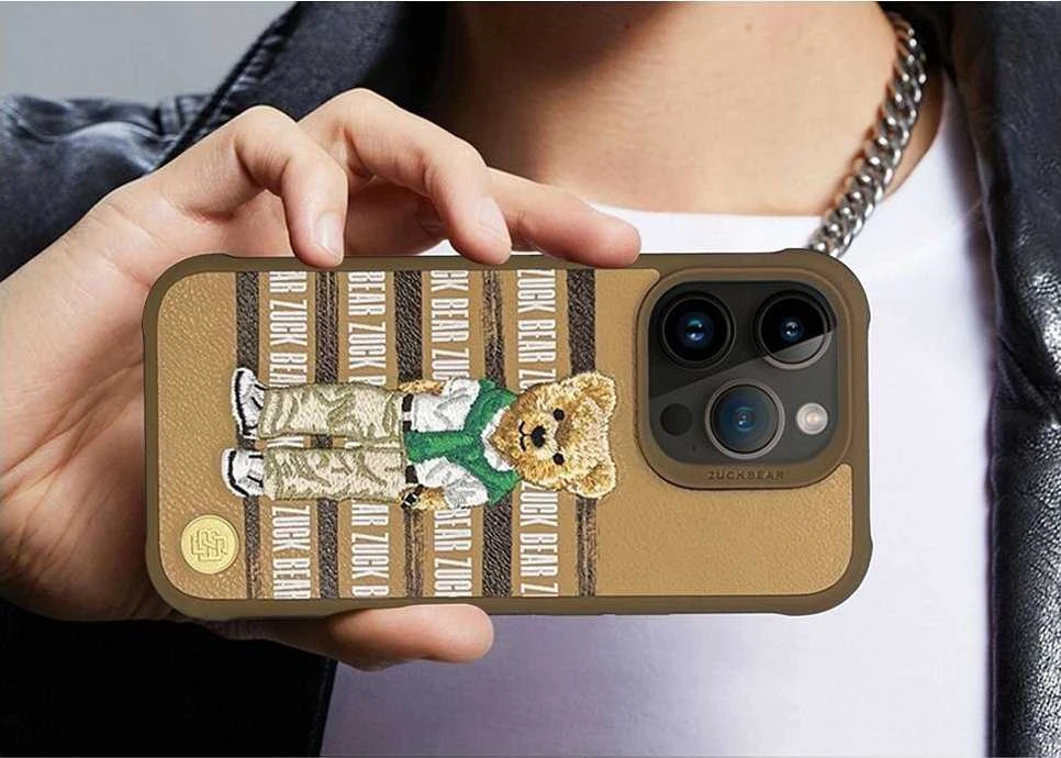ZUCK BEAR dėklas SAN FRANCISCO FORTUNE skirtas IPHONE 16 auksiniam meškučiui