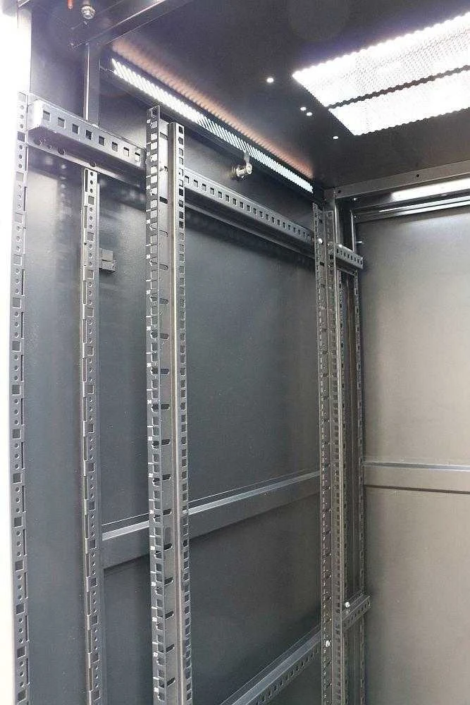 EXTRALINK 42U 600x1000 standing rackmount cabinet juodas