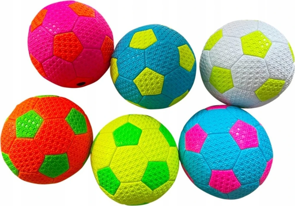 Askato 33 cm lėlė juoda suknele
