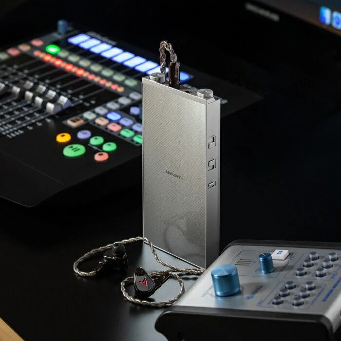 Astell & Kern „Astell&Kern Astell&Kern PD20“ – didelės raiškos failų grotuvas, srautinio perdavimo grotuvas