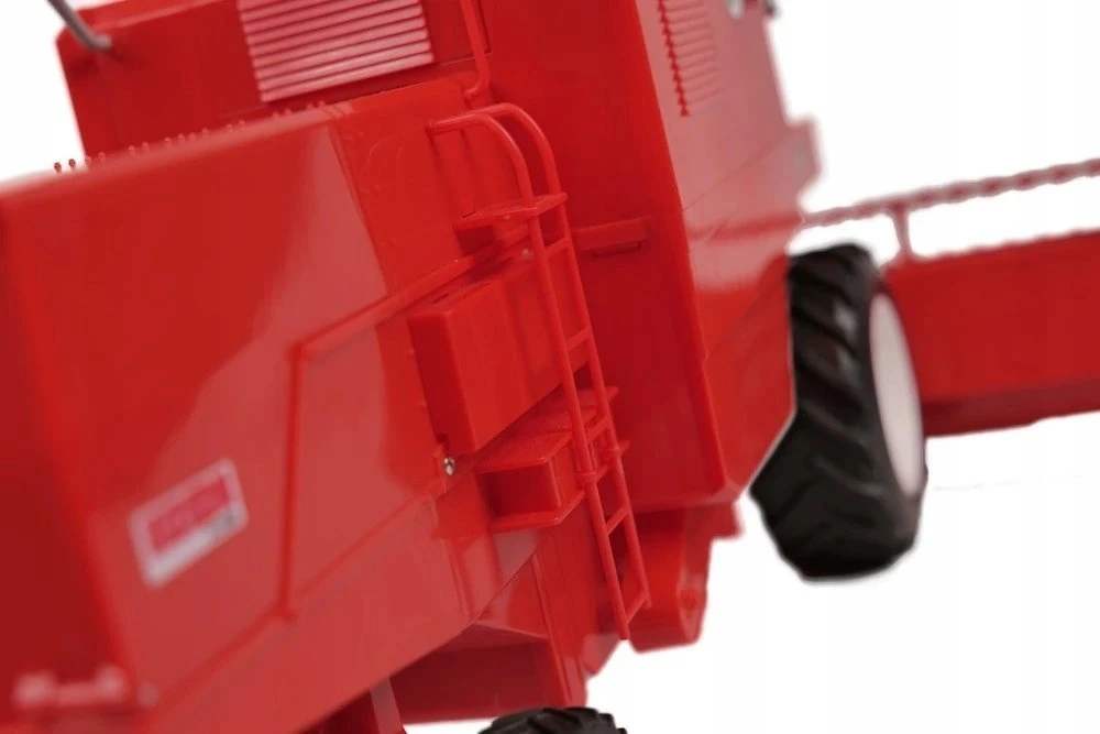 ATA Kombajn Bison Harvester radijo bangomis valdomas 1:16 2,4 GHz