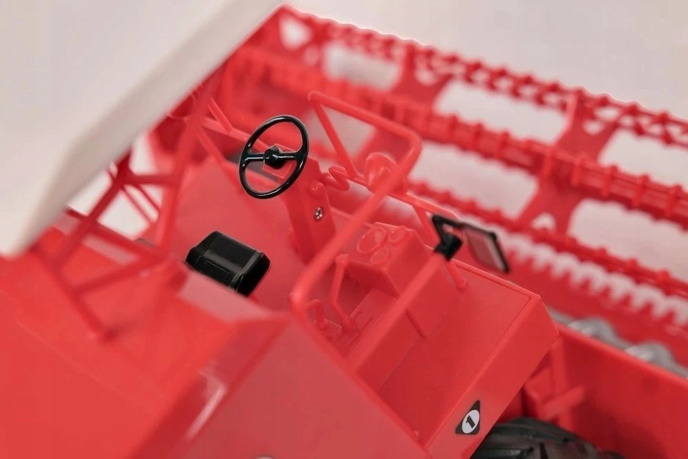 ATA Kombajn Bison Harvester radijo bangomis valdomas 1:16 2,4 GHz
