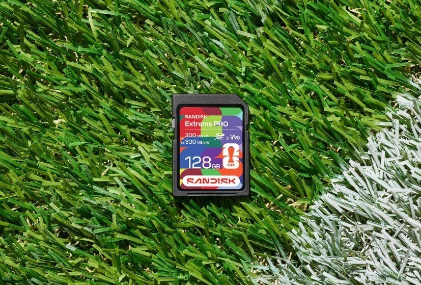 Atminties kortelė Karta SanDisk Extreme PRO FIFA World Cup 2026 Edition SDXC UHS-II 128GB V90 UHS-II (SDSDXDM-128G-GN4IH)