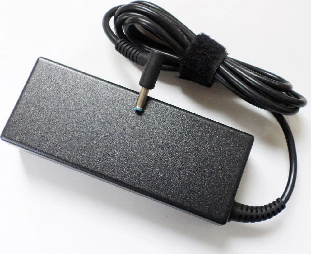 Hewlett Packard (HP) Nešiojamojo kompiuterio maitinimo adapteris HP AC Adapteris 90W Pfc Smart 4.5Mm