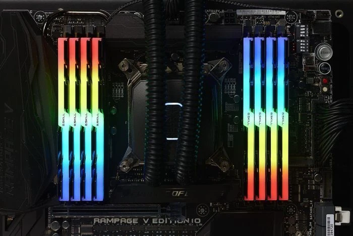 RAM G.Skill Trident Z RGB 32GB DDR4 K4 32GTZRC 3600 (4x8GB) C16