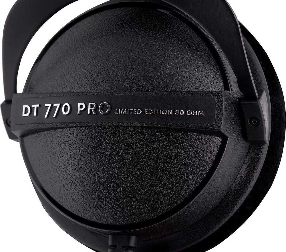 Beyerdynamic DT 770 Pro Juodas Limited Edition - closed studio ausinės
