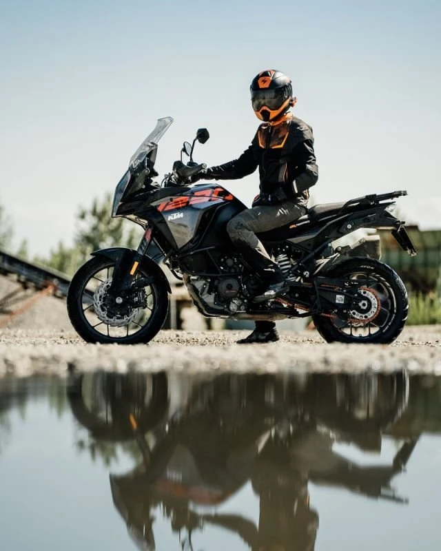 Cardo Packtalk EDGE KTM Pasikalbėjimo įranga