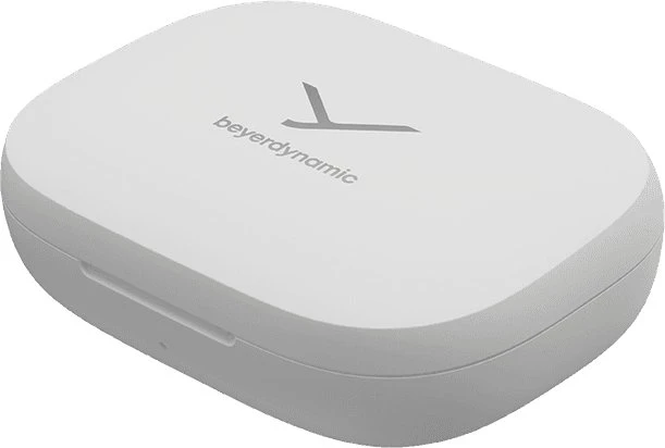 AUSINĖS BEYERDYNAMIC AMIRON 200 BALTOS