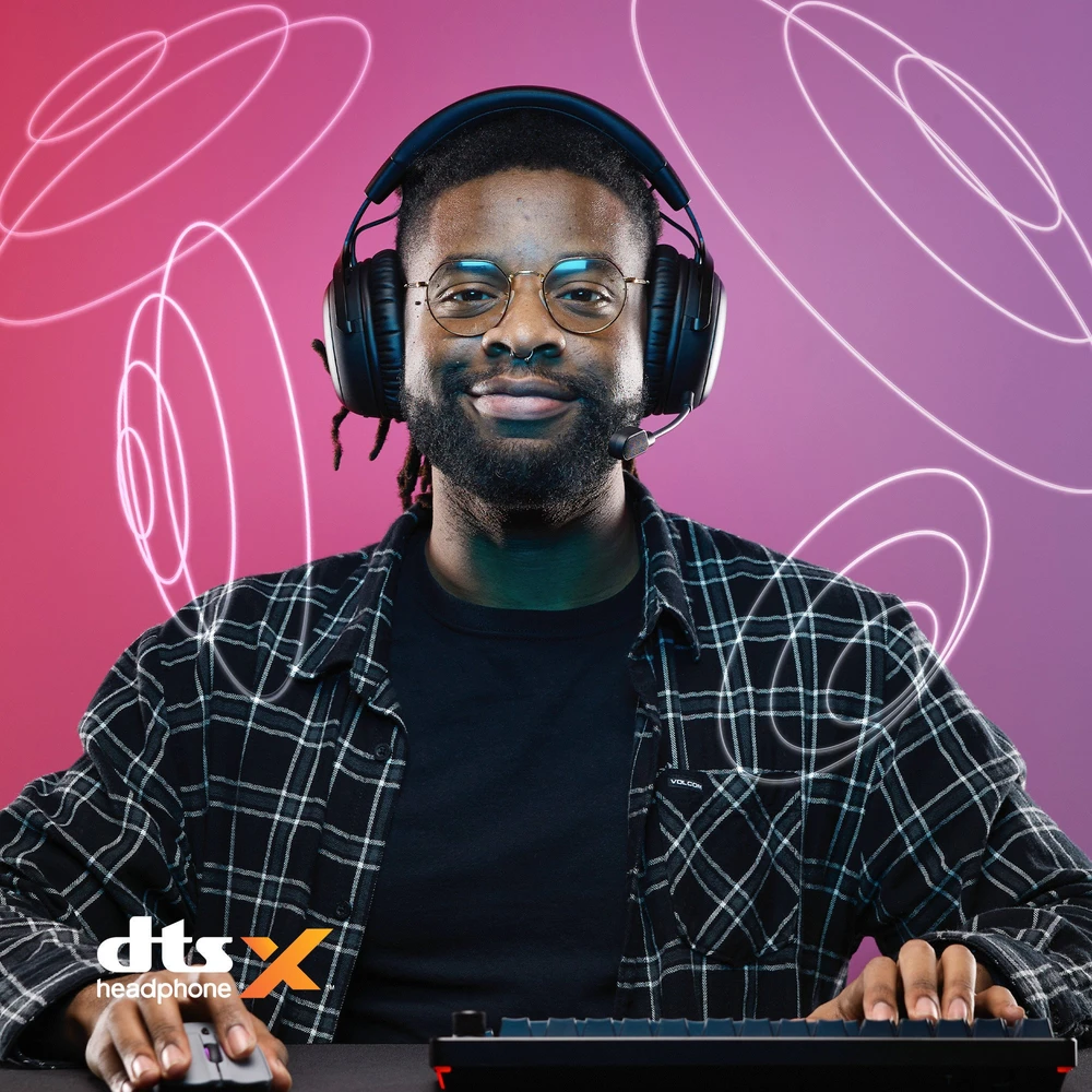 HyperX Cloud III belaidės ausinės su mikrofonu