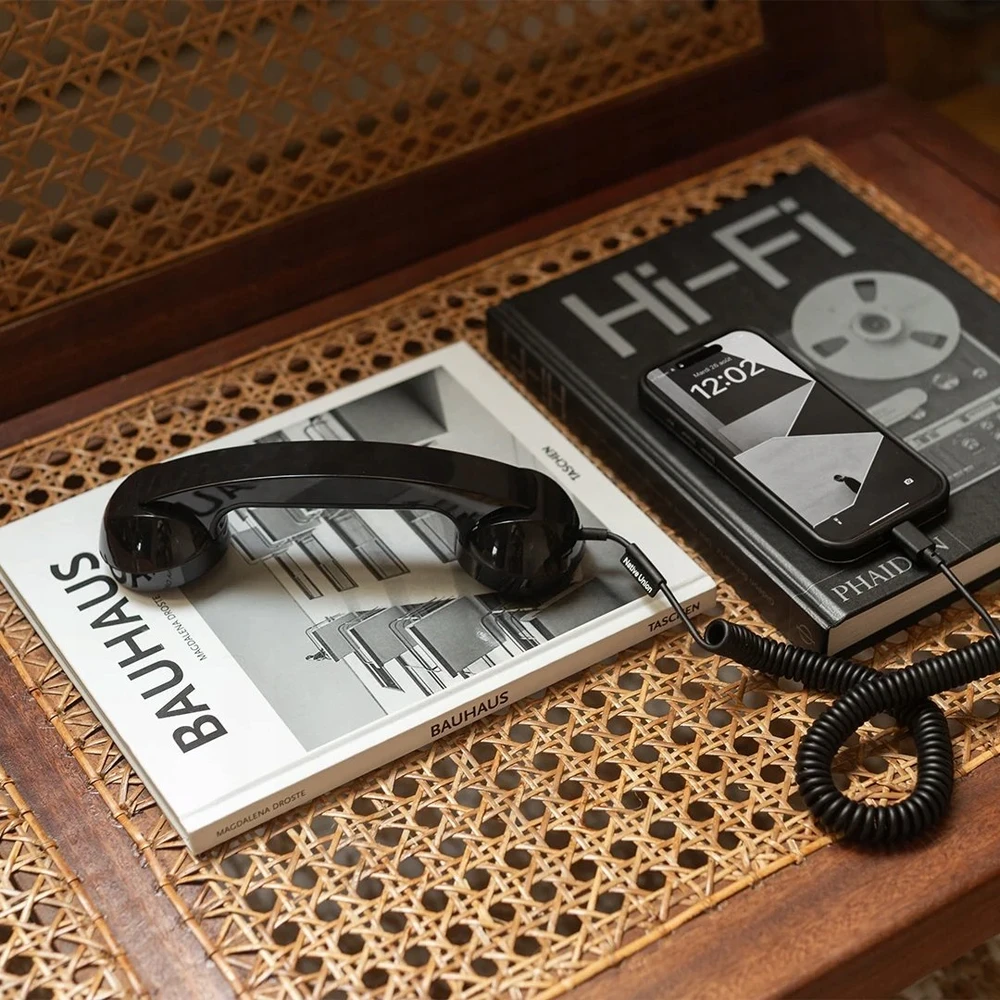 Ausinės „Native Union Pop Phone“ – USB-C telefono ragelis su funkcija atsiliepti ir baigti skambučius (juodas)
