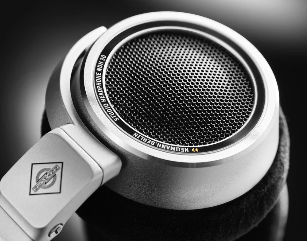 Neumann NDH 30 - open-back studio ausinės skirta monitoring, editing ir mixing