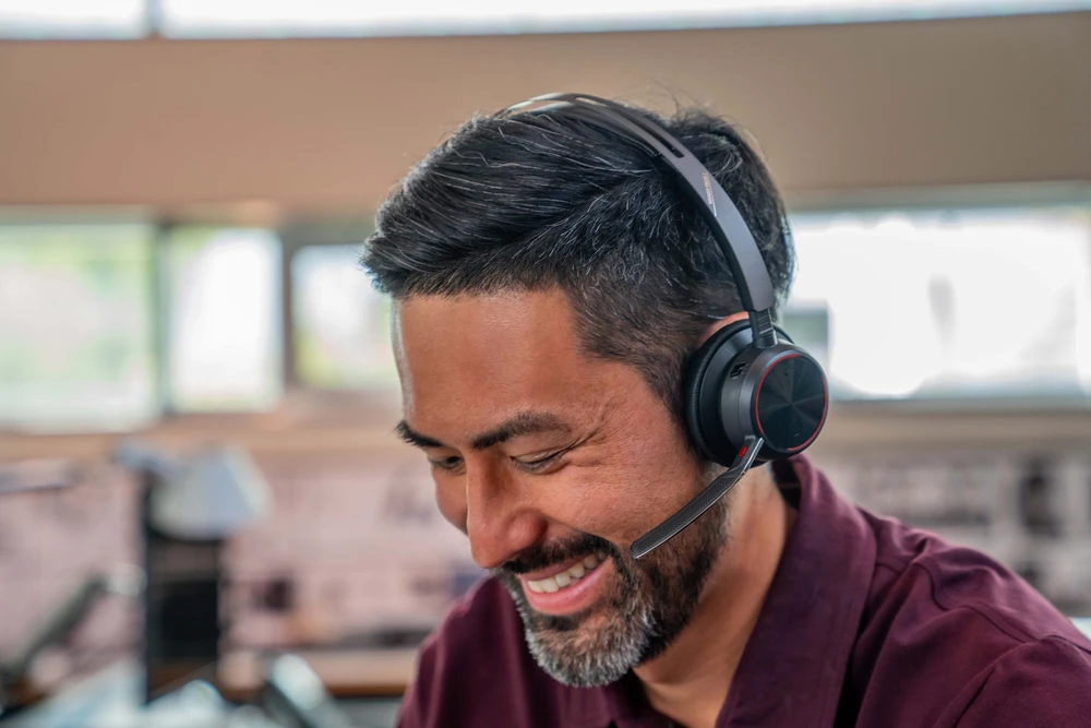 Ausinės Poly Voyager Focus 2 USB-C (9T9J3AA)