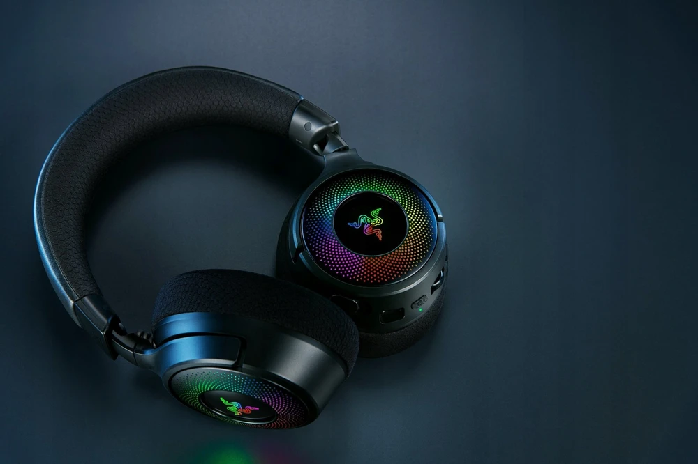 Razer Ausinės Žaidimams | Kraken V4 | Belaidės/su laidu | Over-Ear | Mikrofonas | Juodas