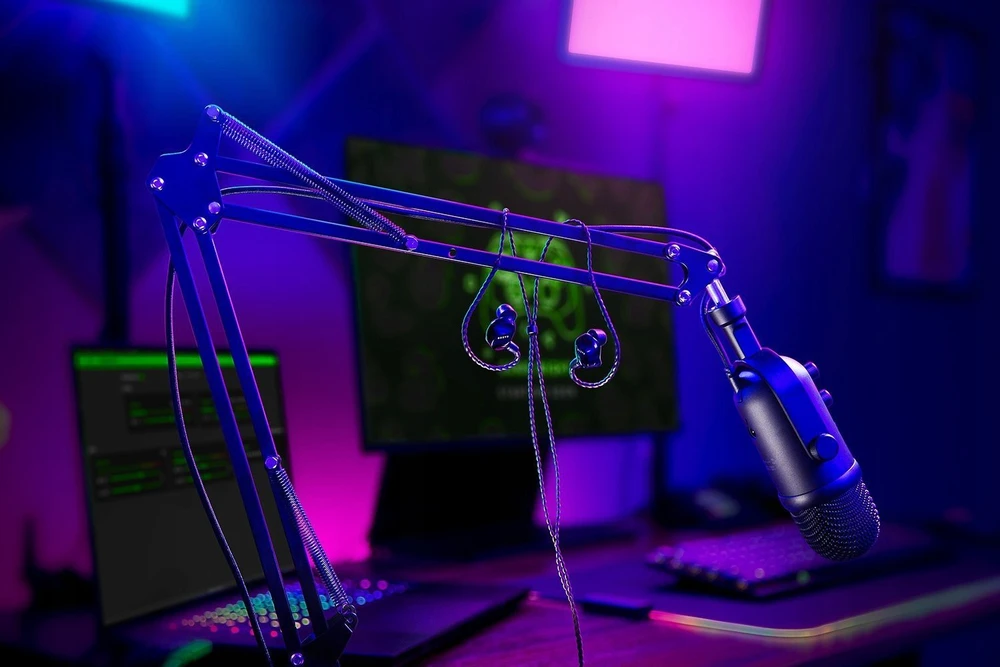 Razer Moray ausinės, Juodos