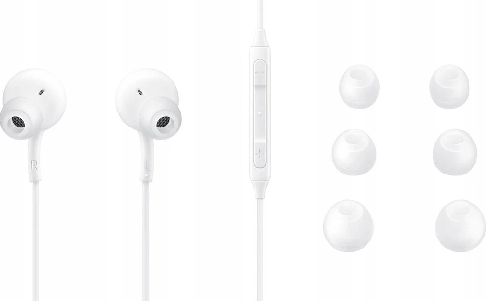 AUSINĖS SAMSUNG AKG USB-C JUODOS